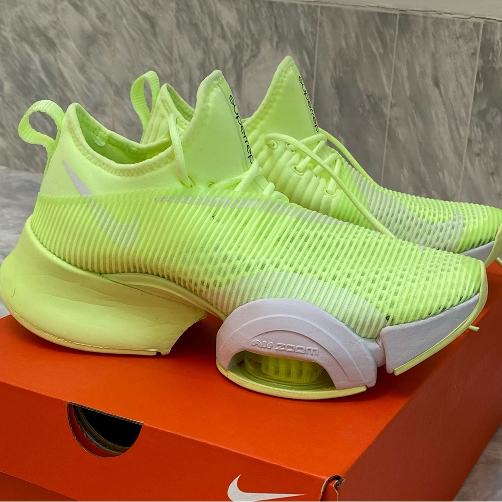 Women's NIKE AIR ZOOM SUPERREP